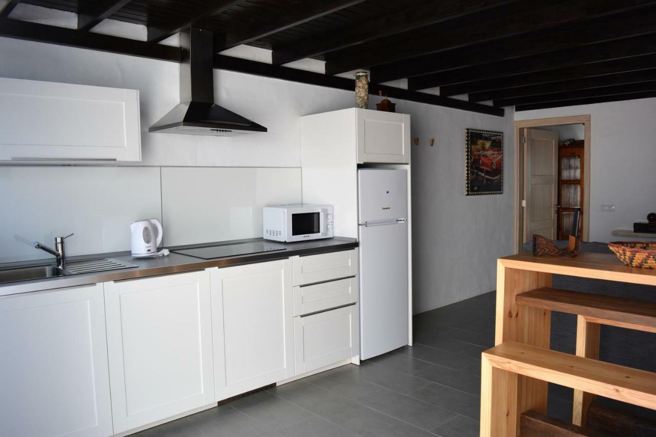 Apartamento Las Palmeras Nazaret Exterior foto