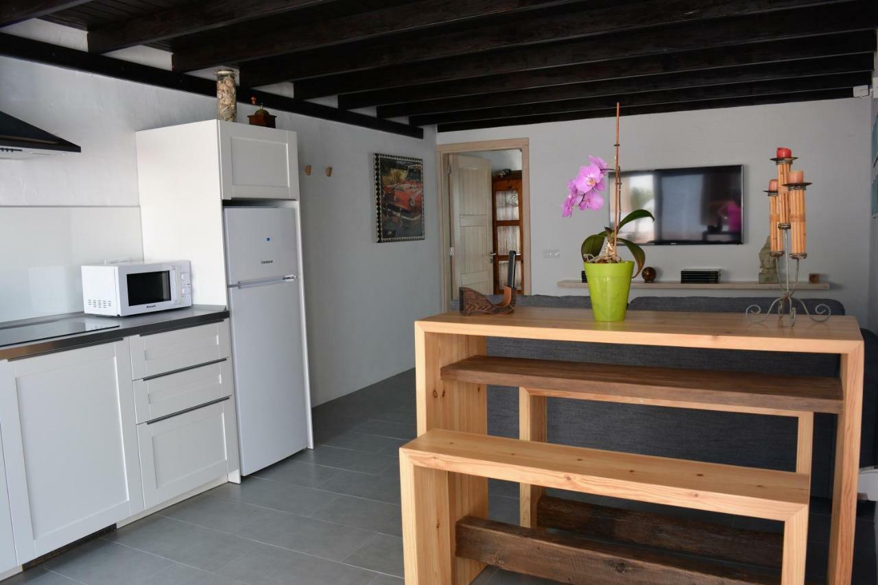 Apartamento Las Palmeras Nazaret Exterior foto